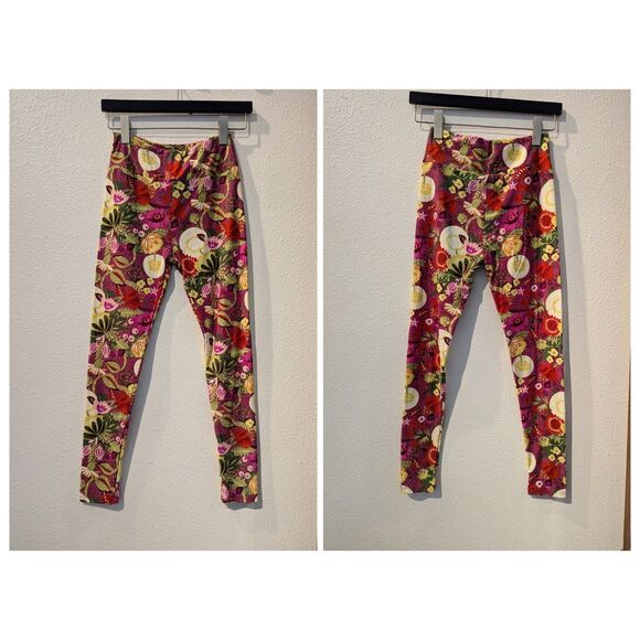 Bundle of 4 LuLaRoe Leggings.  Sz  One Size  (OS) - Picture 5 of 11